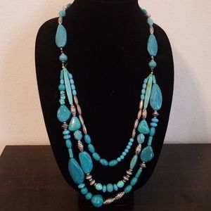 🆕️ Turquoise Color 1 to 3 Strand Necklace 💗